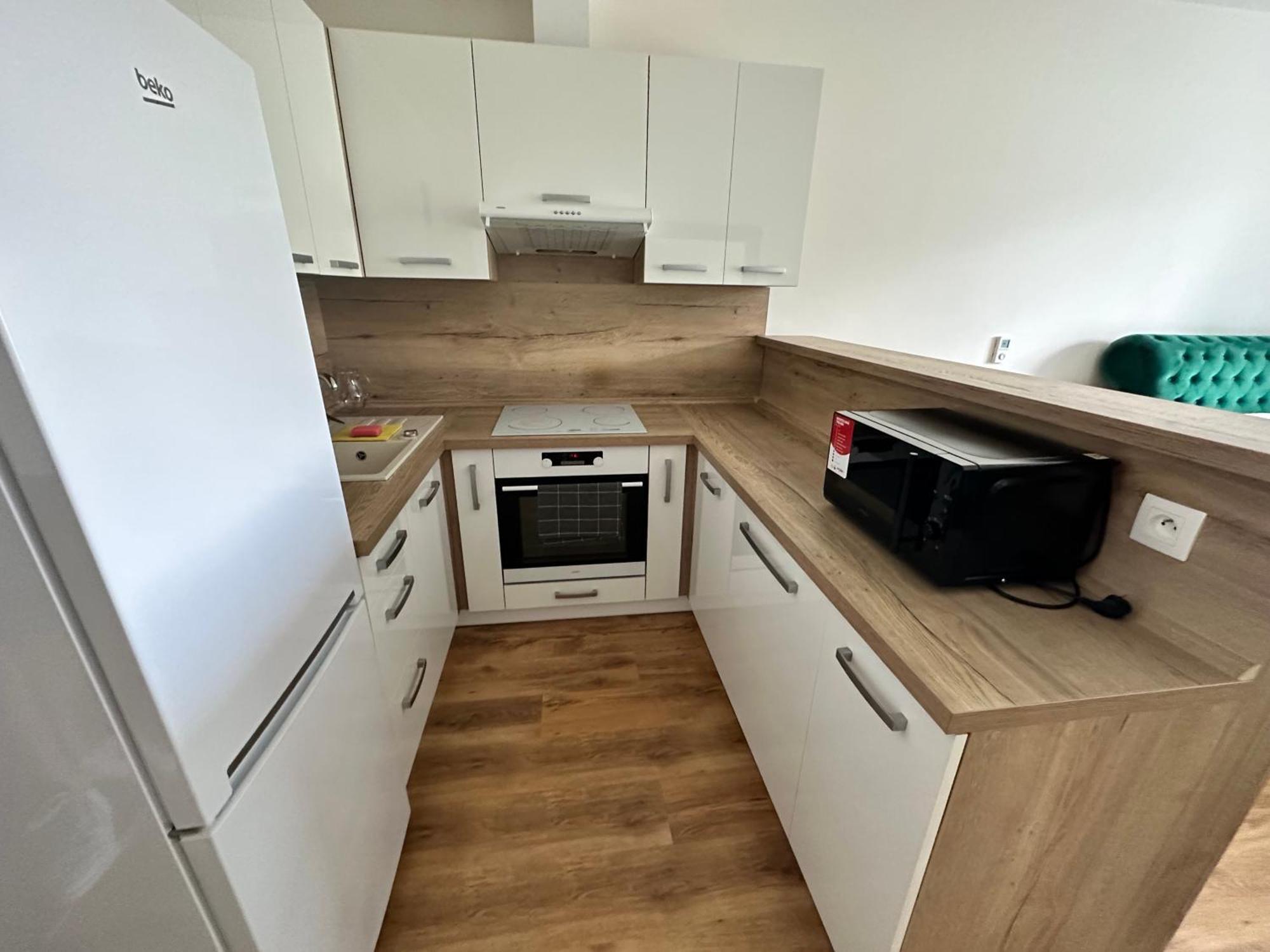 Entrez Radnica Apartamento Košice Exterior foto