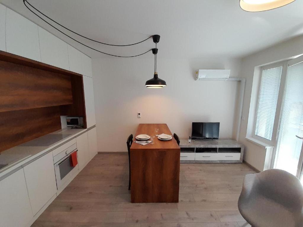 Entrez Radnica Apartamento Košice Exterior foto