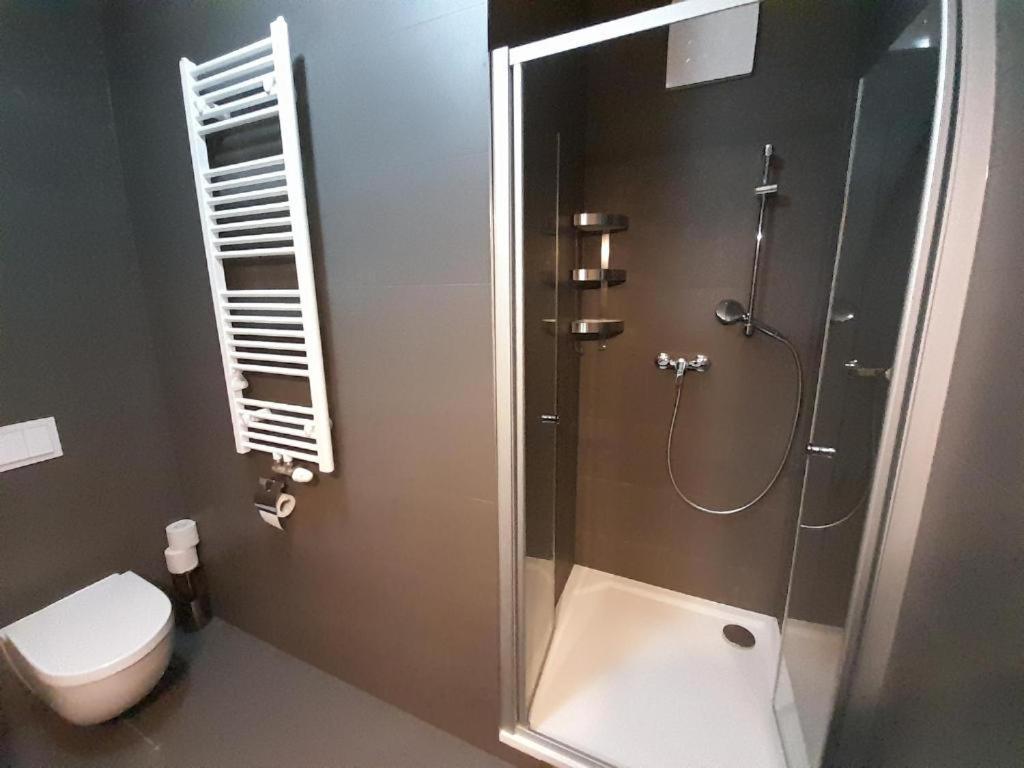 Entrez Radnica Apartamento Košice Exterior foto
