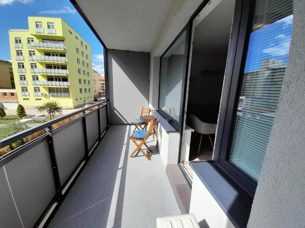 Entrez Radnica Apartamento Košice Exterior foto