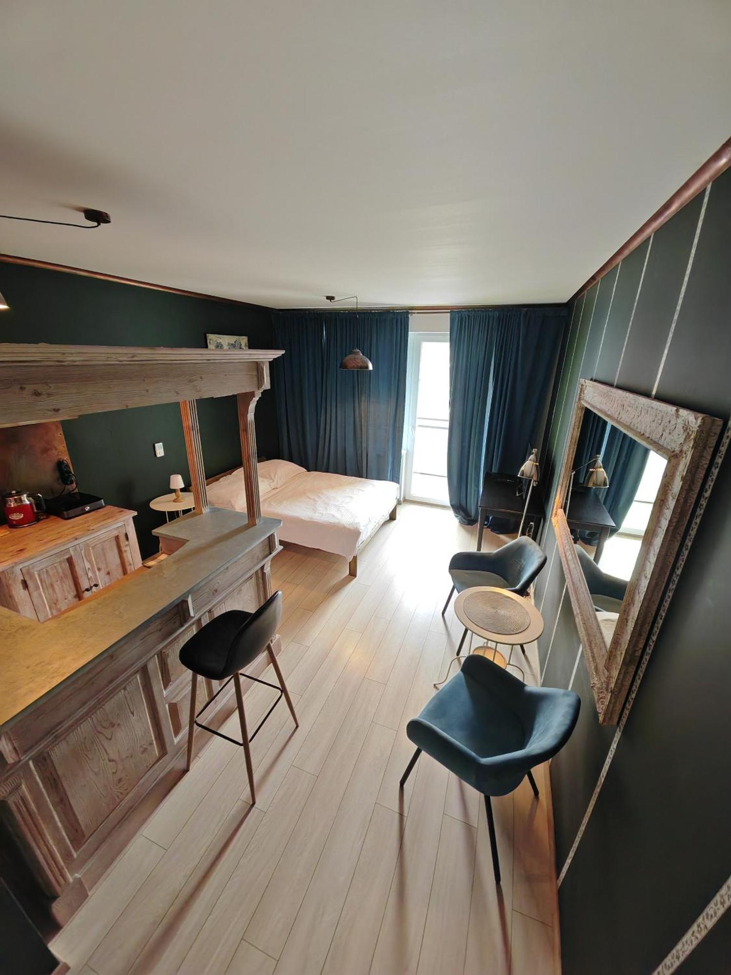 Entrez Radnica Apartamento Košice Exterior foto